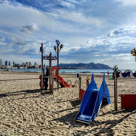 Coblanca Blue Sky Apartment Benidorm Bagian luar foto