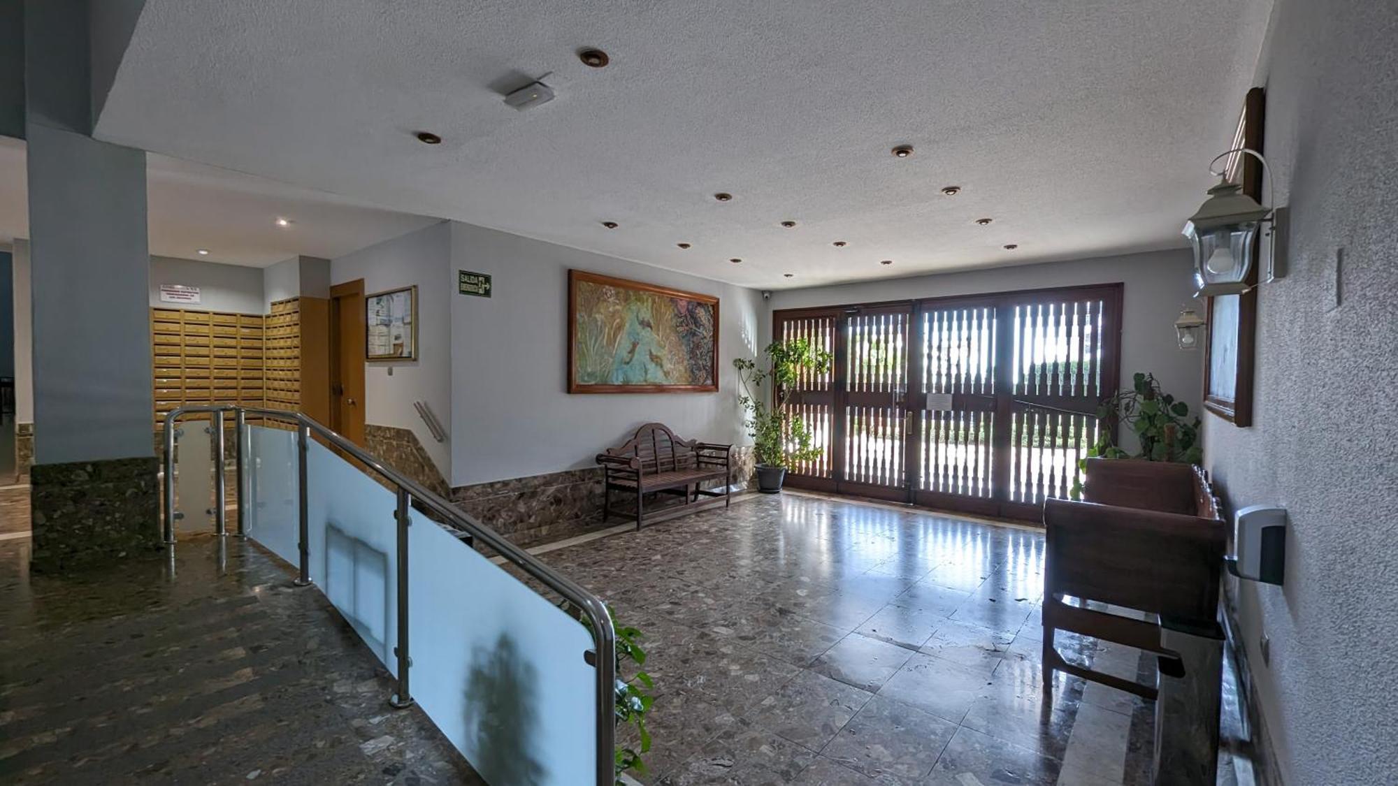 Coblanca Blue Sky Apartment Benidorm Bagian luar foto