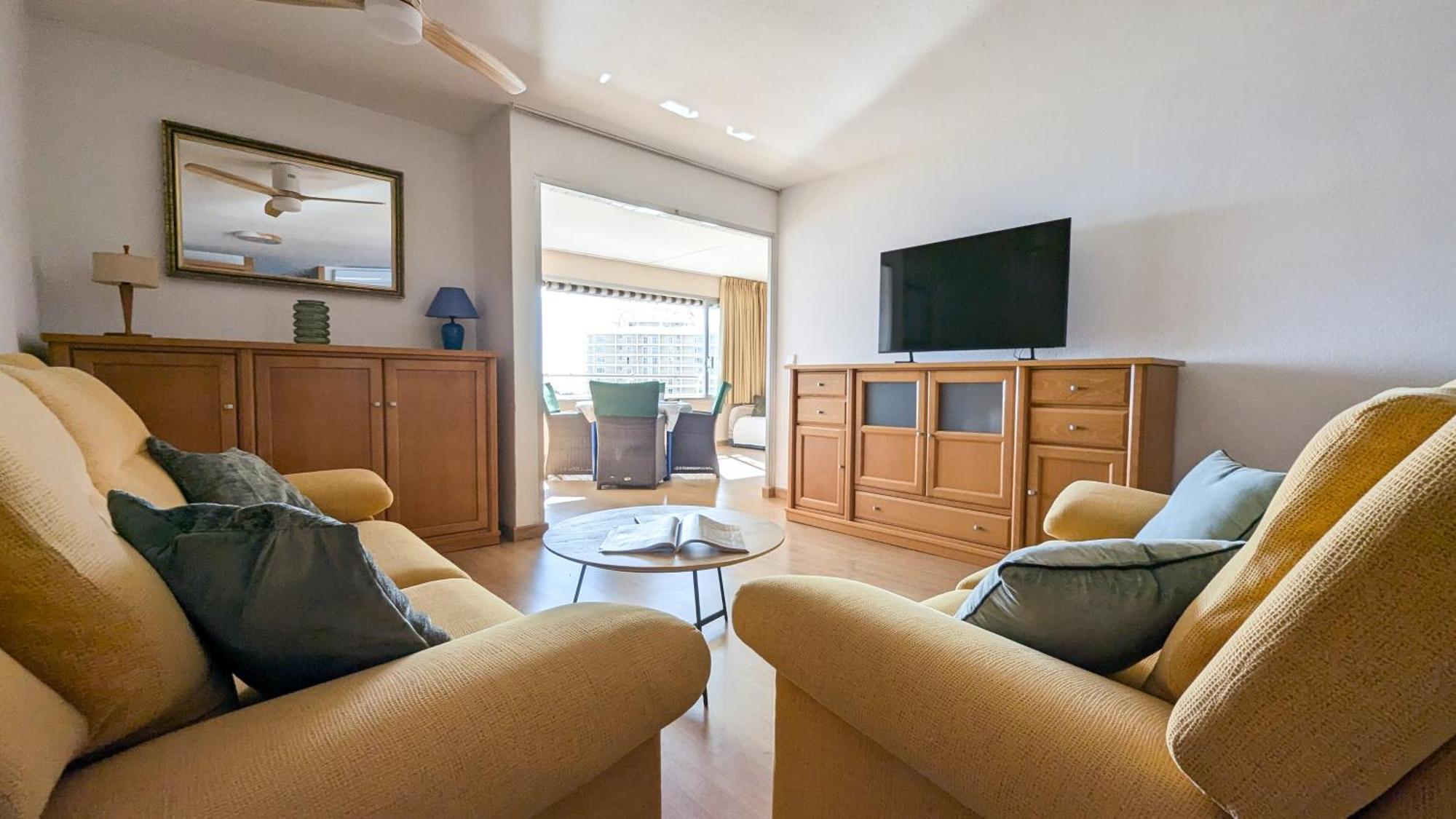 Coblanca Blue Sky Apartment Benidorm Bagian luar foto