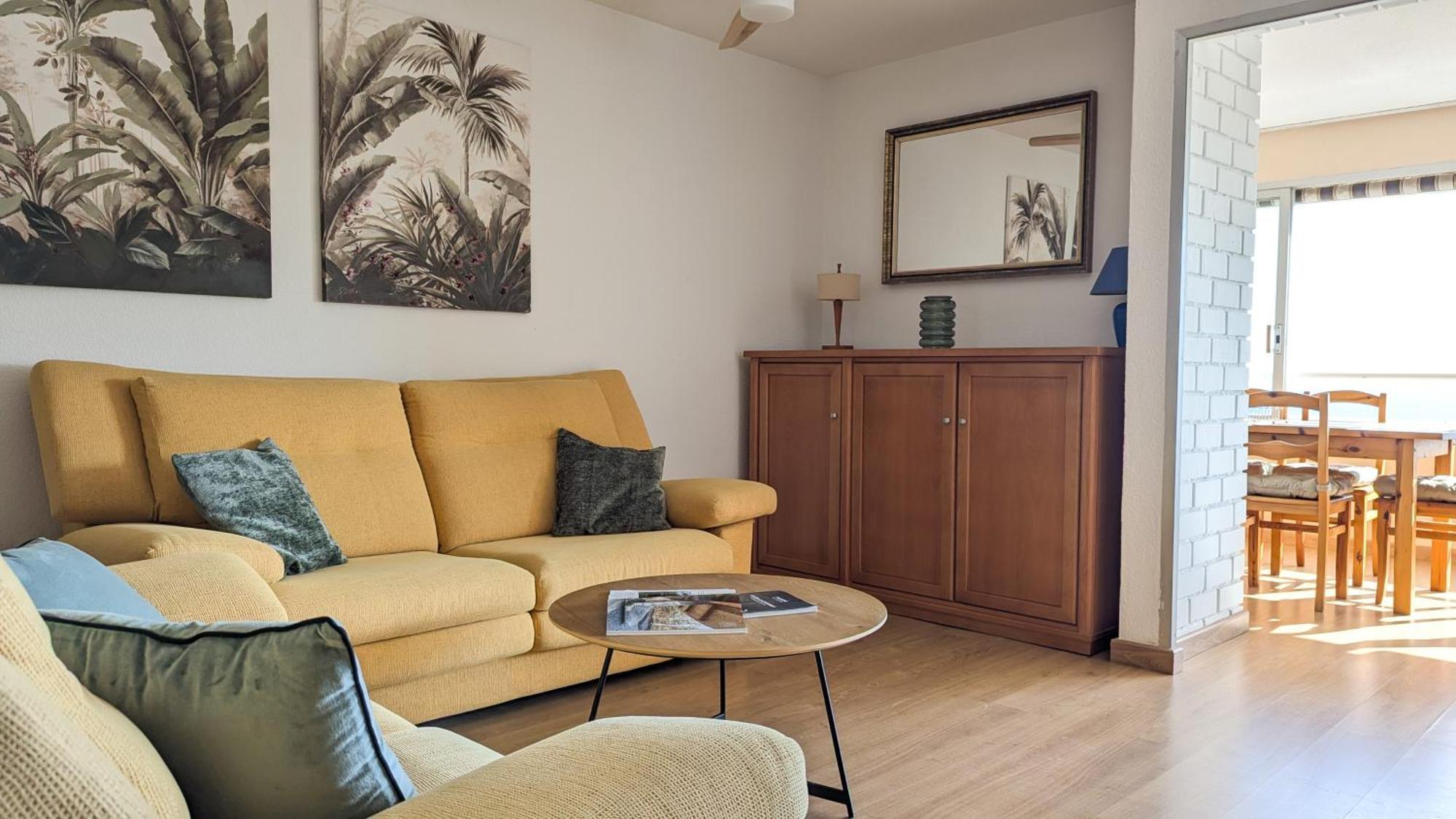 Coblanca Blue Sky Apartment Benidorm Bagian luar foto